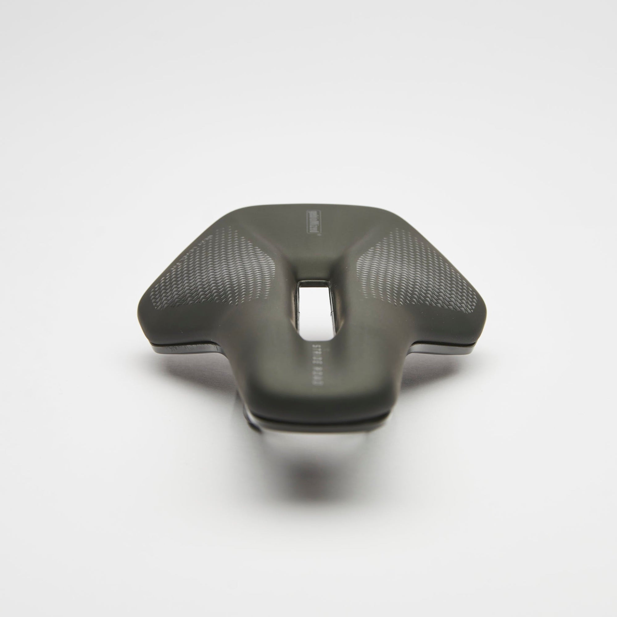 gebioMized Stride Road Cut-Out